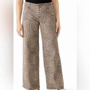 Celebrity Pink Animal Print Wide-Leg trousers NWT Size L
